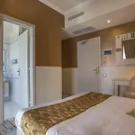 Hermitage 4* غالاتينا