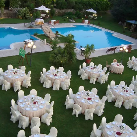 Hermitage גלאטינה