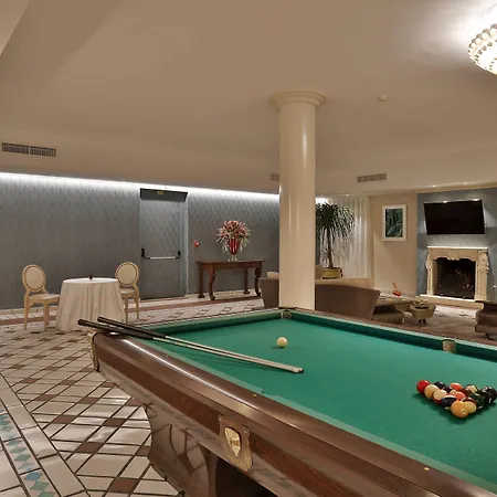 Hermitage غالاتينا