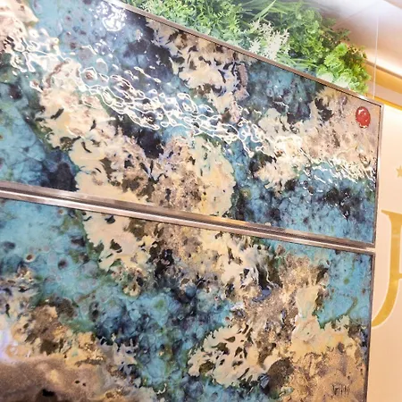 Hermitage מלון 4*